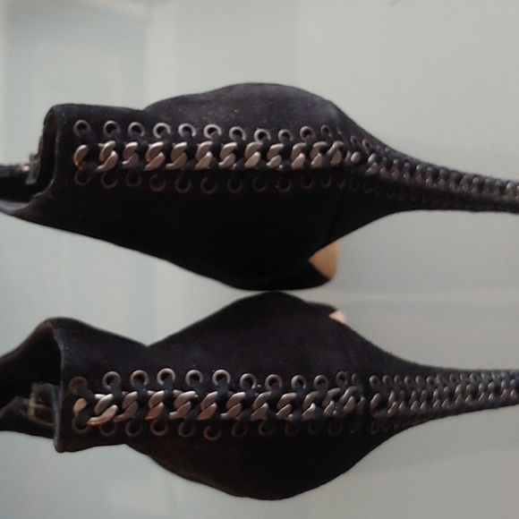 Vince Camuto platform black suede boots - Picture 2 of 7